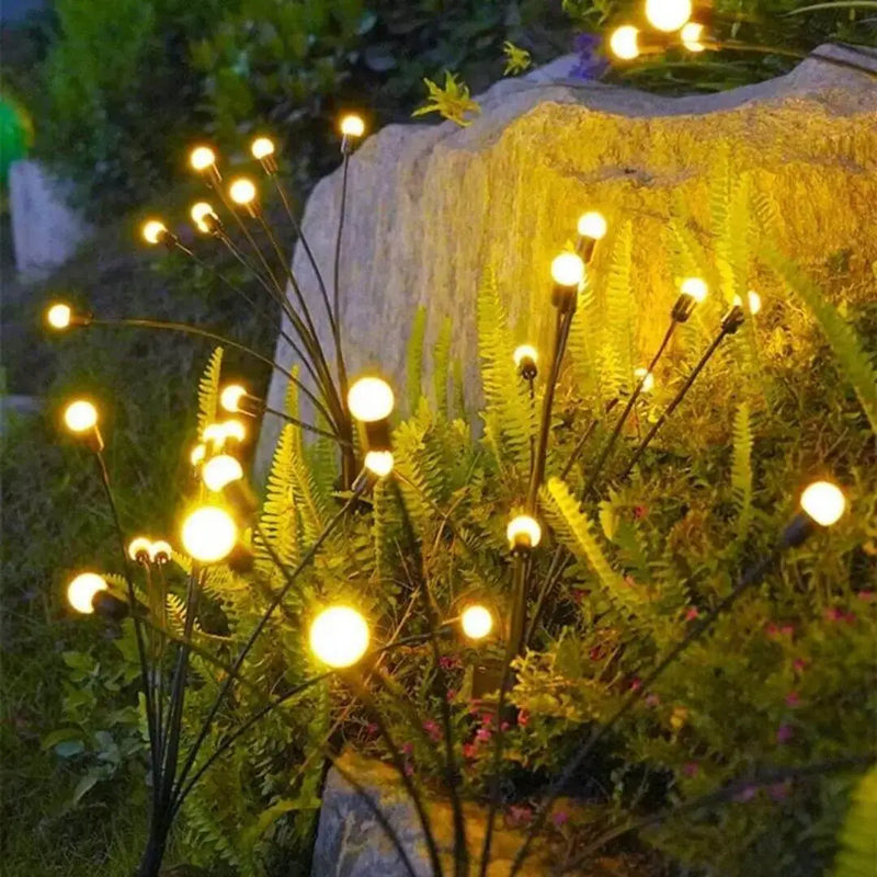 Kit Buquê de Luzes Energia Solar Transforme seu Jardim em cena de filme